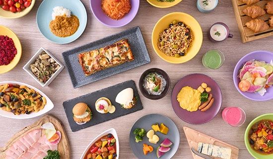 令人兴奋的夏季自助餐